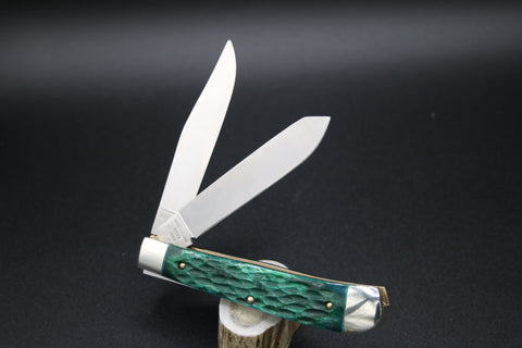 Cooper Cutlery, #6219 Weed & Co Green Jigged Bone Trapper Knife. Free Weed Hat