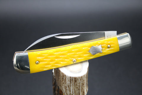 Cooper Cutlery 5119YJBW Yellow Jig Bone Trapper. $ 125.00