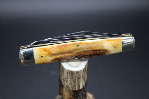 Case Classic 2075 Moose Factory Sample.