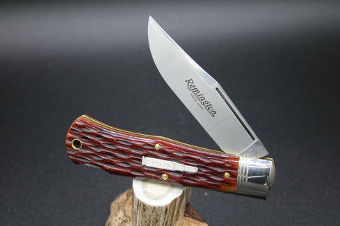 Remington "In The Hunt" Silver Bullet Lock Back