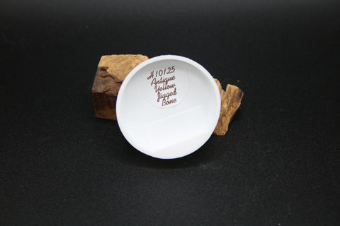 Great Eastern Cutlery H10125 Hunter Antique Yellow Jigged Bone