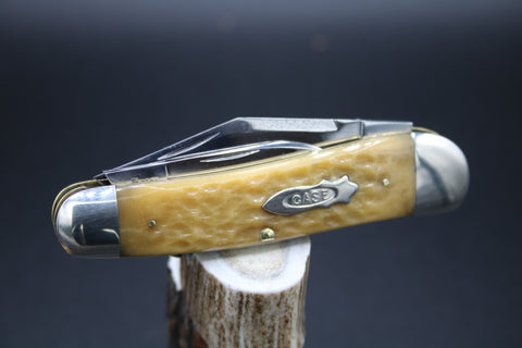 Case Classic 63043-1/2 Genuine Green Banana Bone Whittler. Bomb Shield.