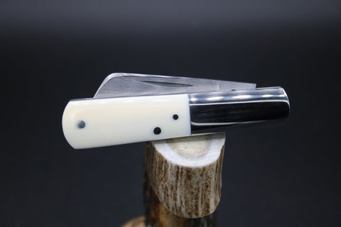 Todd Davison #2752 Baby Barlow Walrus Ivory.