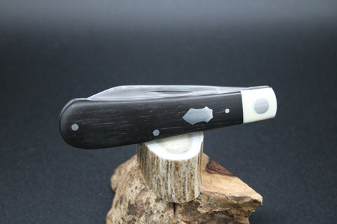 Todd Davison Made #2758 Gorgeous Ebony And Ivory Shadow Pattern.