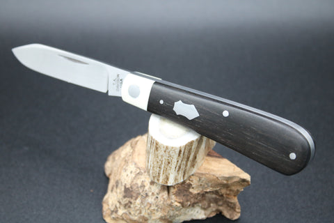 Todd Davison Made #2758 Gorgeous Ebony And Ivory Shadow Pattern.