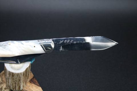 Case Classic #2046J Genuine Pearl Swell Center Moose. One of 5 Issued.