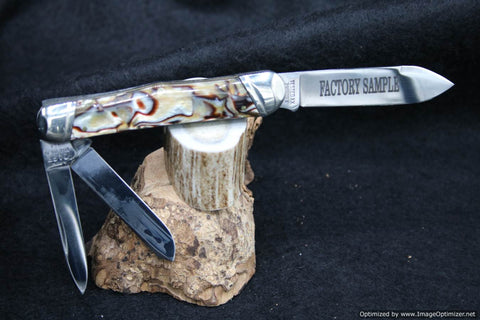 Case Classic 730109X Three Backspring Whittler. FACTORY SAMPLE. 1 of 5.